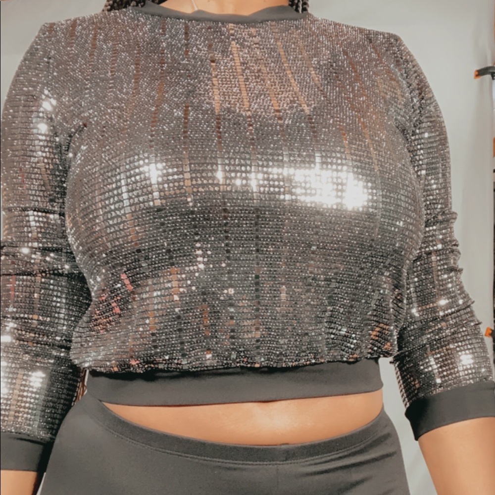Sparkling top